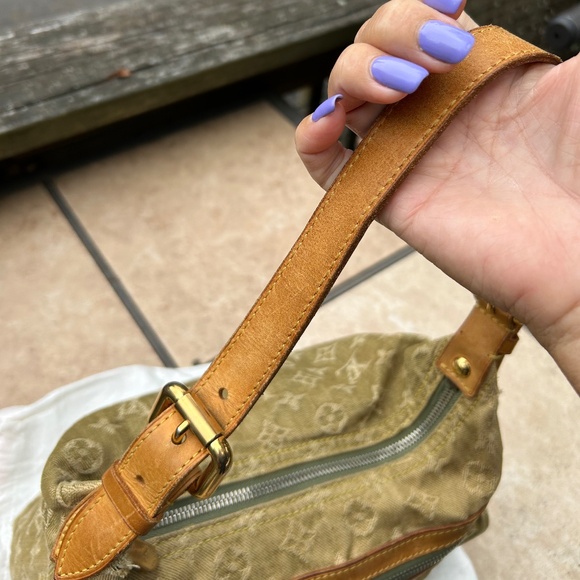 💚💚 RARE  RETIRED authentic Louis Vuitton LICHEN green denim, baggy pm - Picture 4 of 16